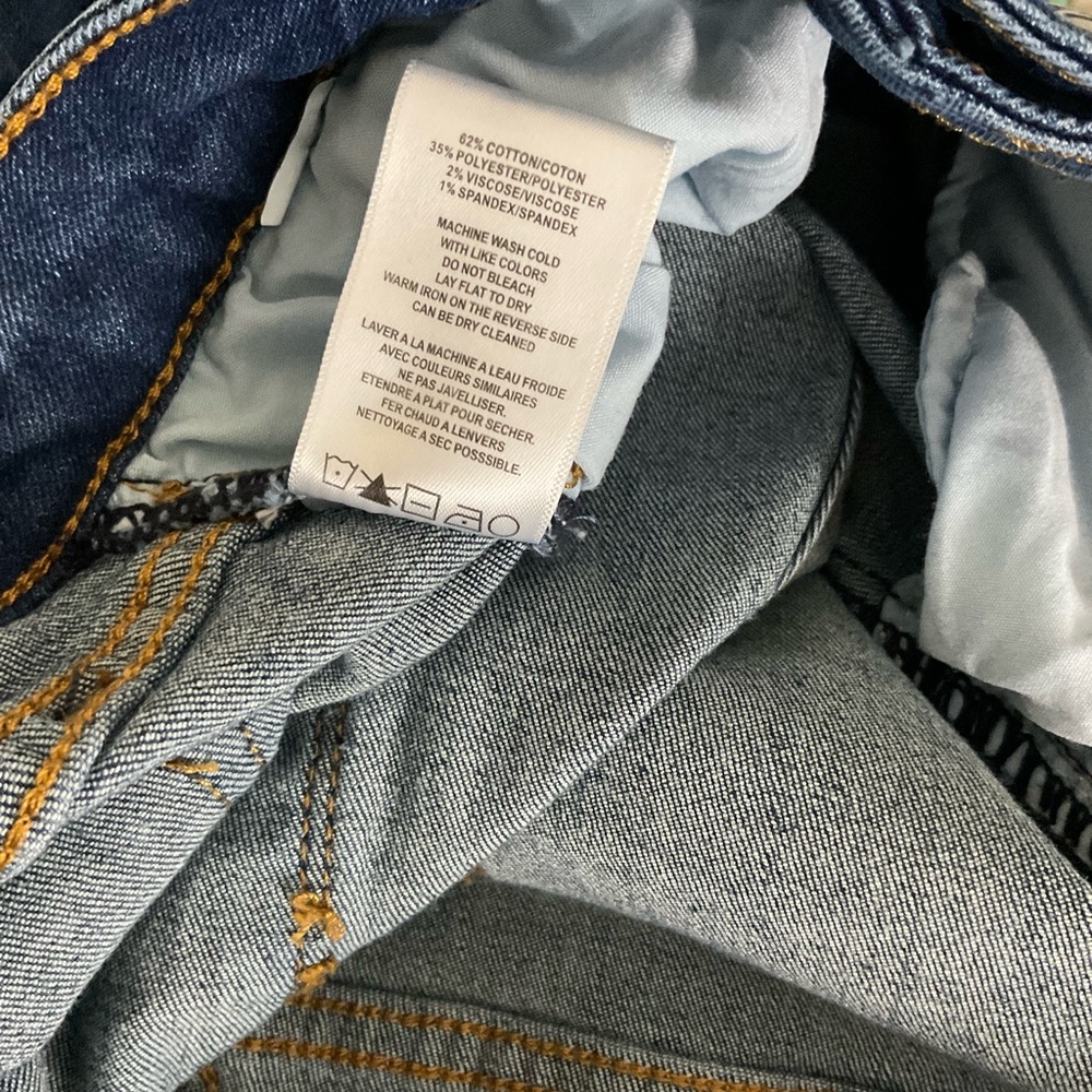 Vigoss Women's Straight‎ Leg Jeans in Deep Blue - Picture 7 of 7